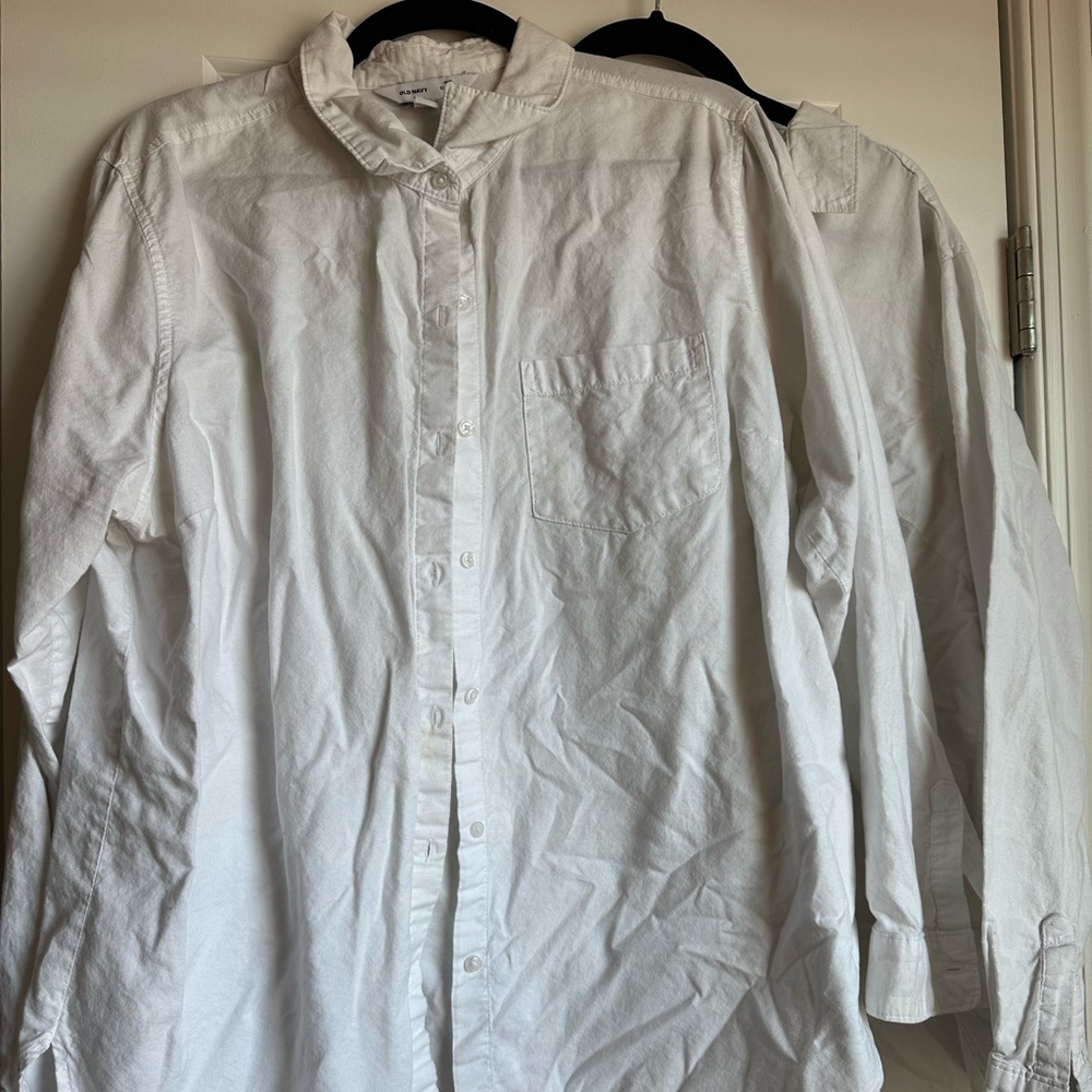 2 old navy size xxl “the classic shirt” in white